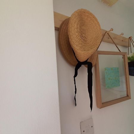 My Little Studio Farmborough 外观 照片