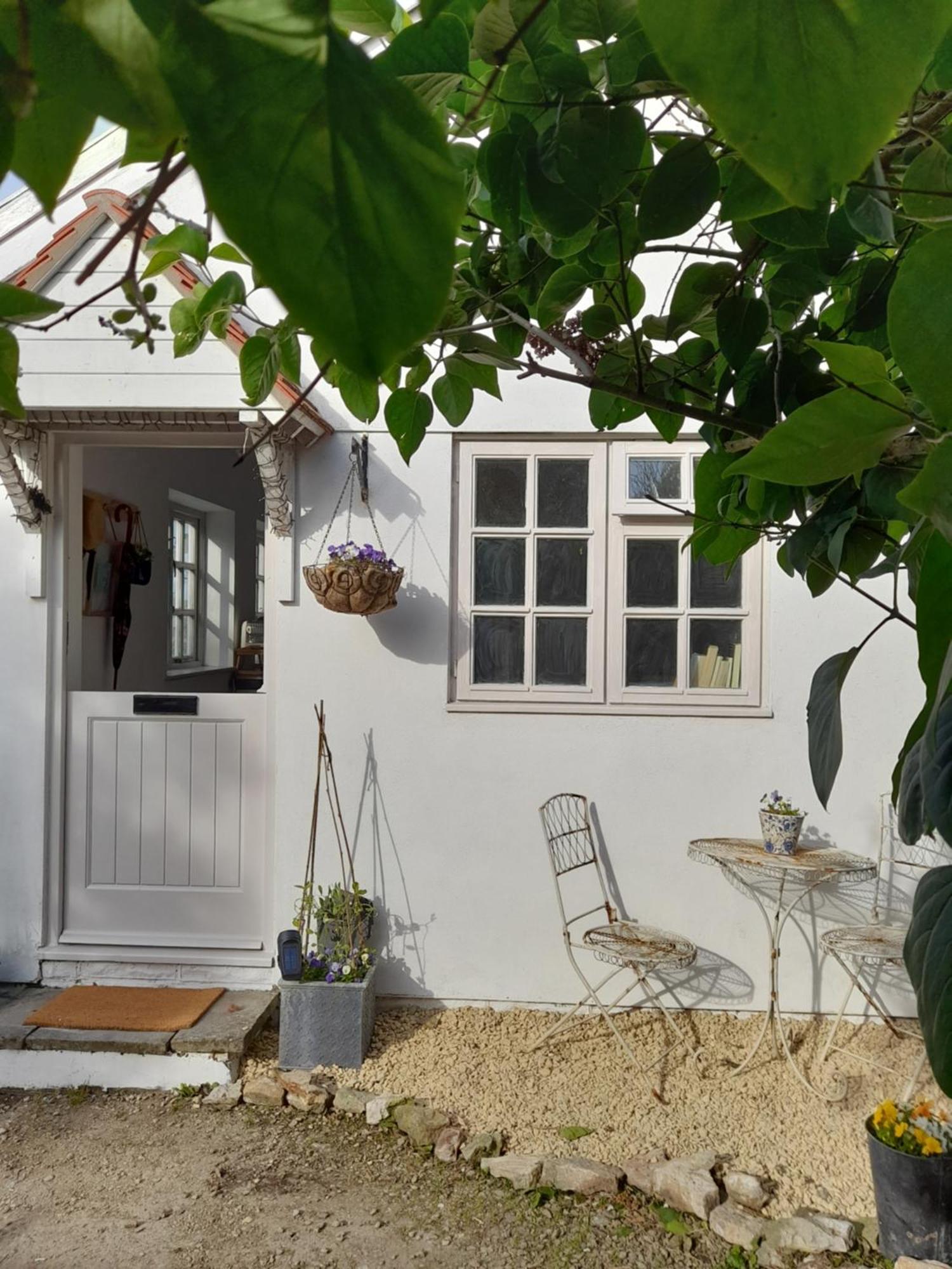 My Little Studio Farmborough 外观 照片